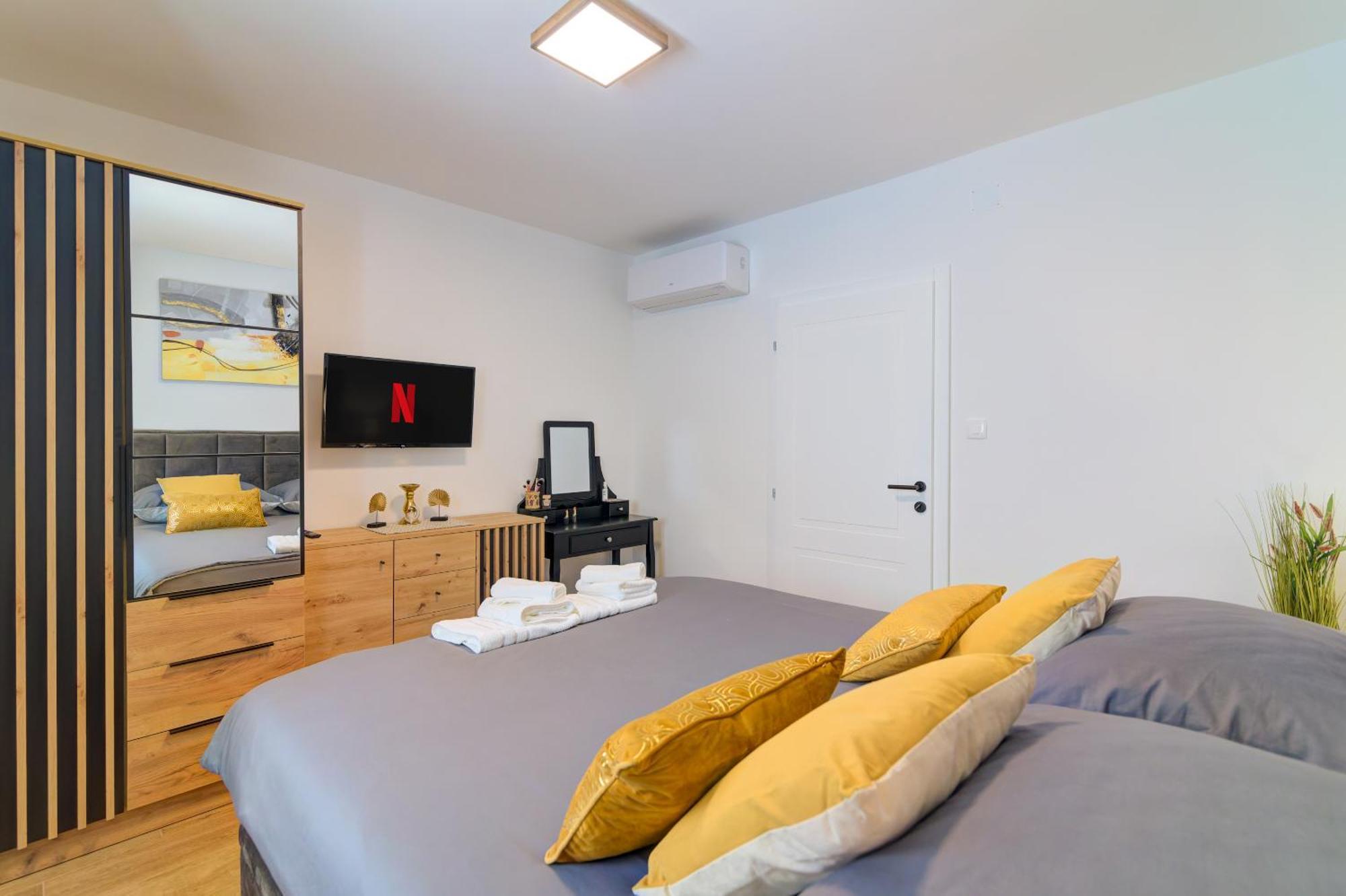 Apartman Mia Senj  Esterno foto